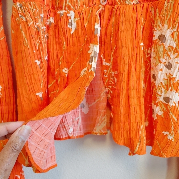 Urban Outfitters Allie Tie Sleeve Floral Blouse Sz S - Picture 4 of 11